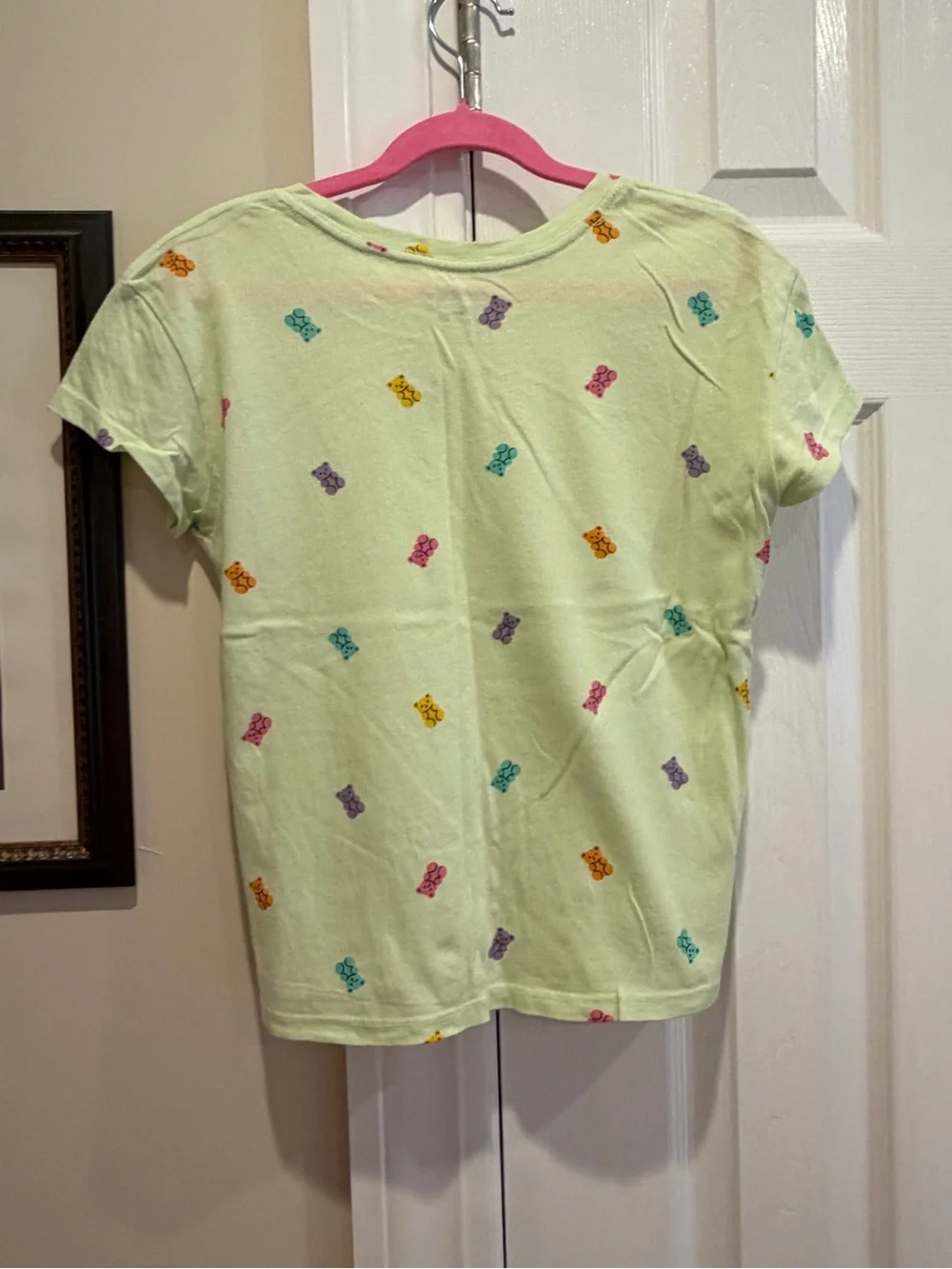 Old Navy Kids Light Green Gummy Bear Print Tee